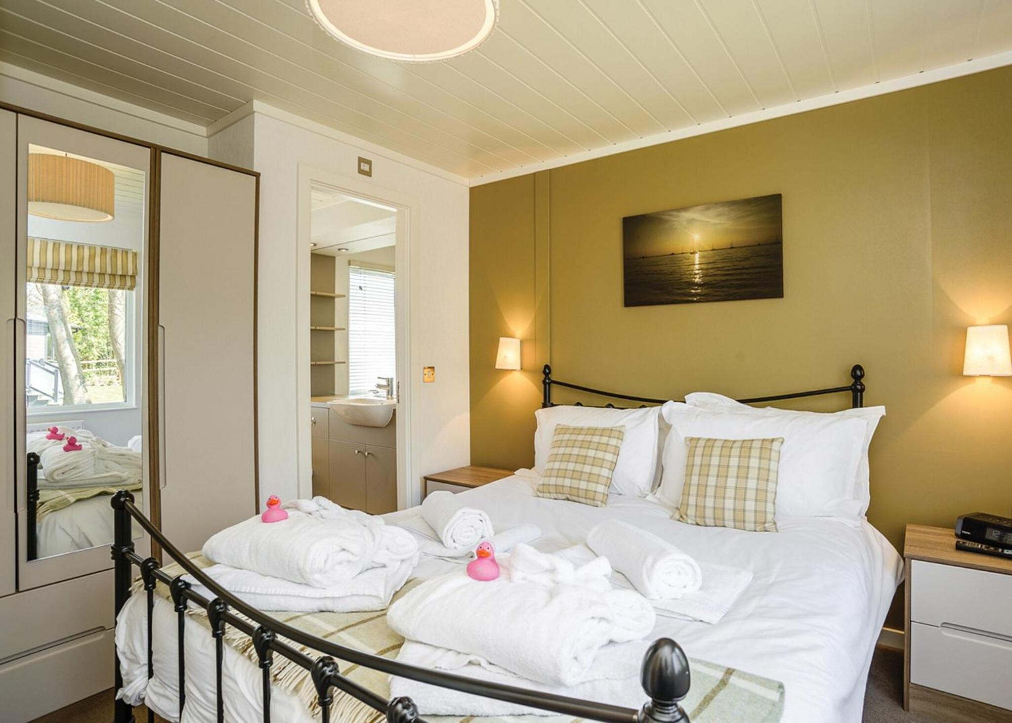 فندق Woodside Coastal Retreat Fishbourne  الغرفة الصورة