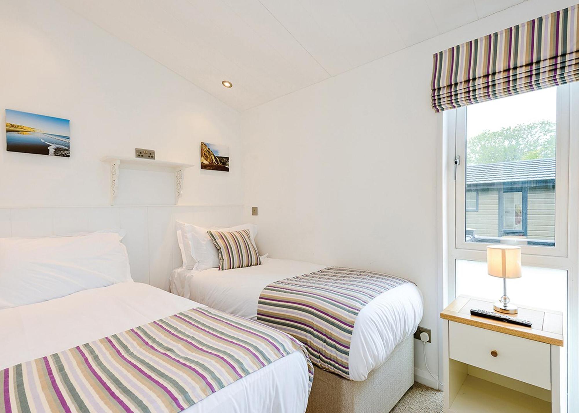 فندق Woodside Coastal Retreat Fishbourne  الغرفة الصورة