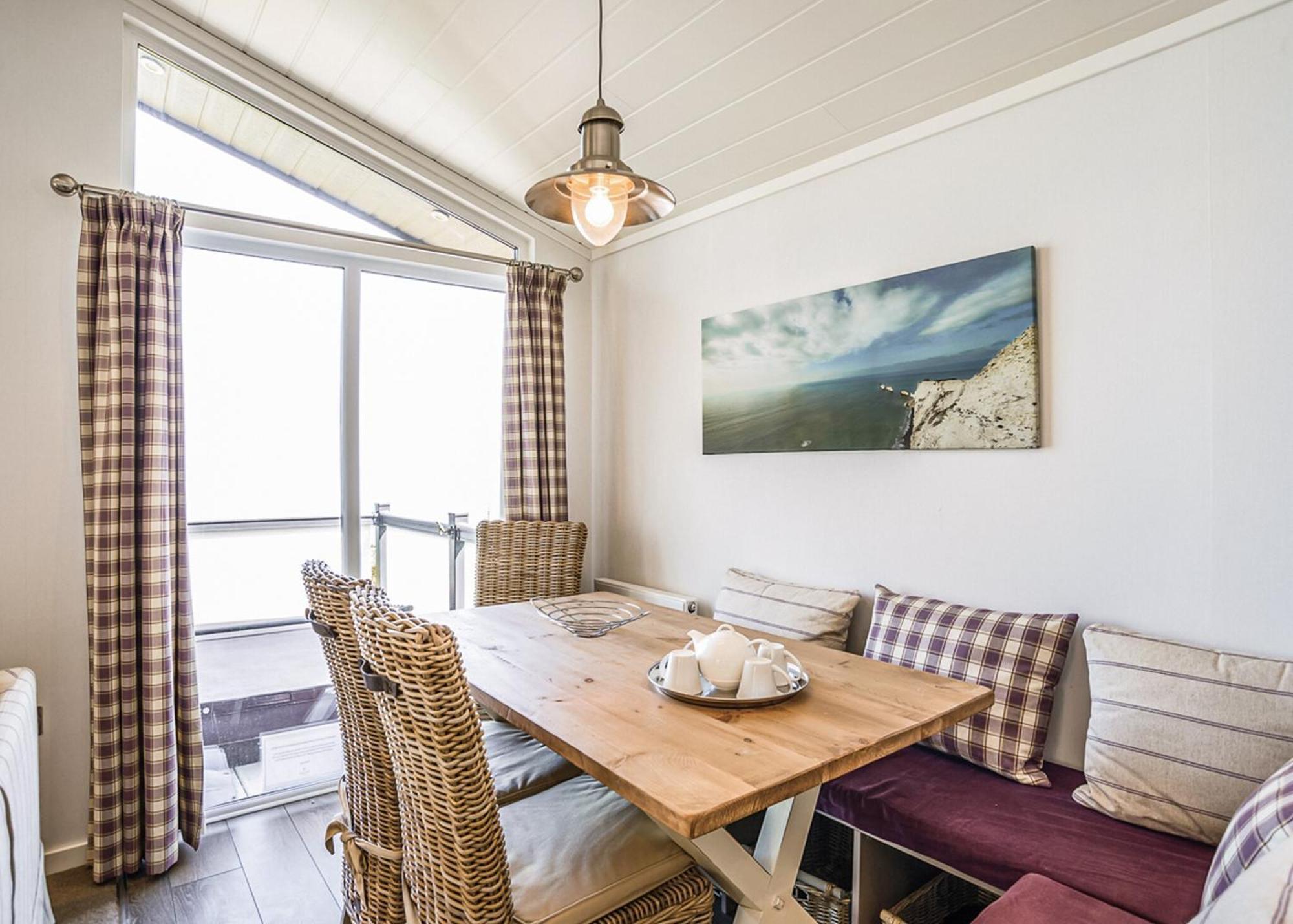 فندق Woodside Coastal Retreat Fishbourne  الغرفة الصورة