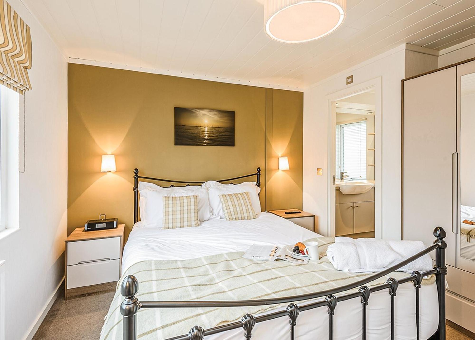 فندق Woodside Coastal Retreat Fishbourne  الغرفة الصورة